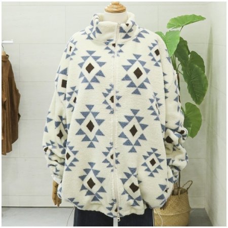 노르딕박시후리스점퍼