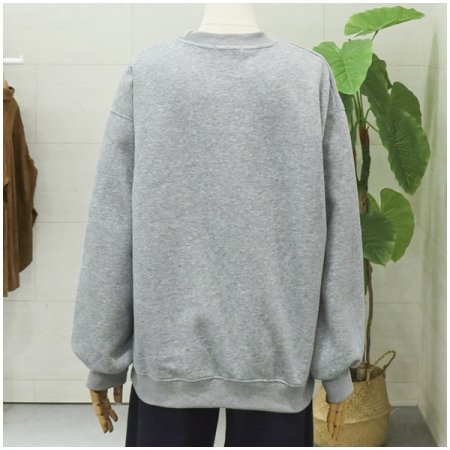 모어럽맨투맨티셔츠