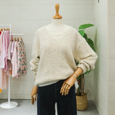 데이세트긴팔니트