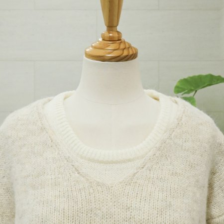 데이세트긴팔니트