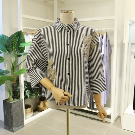 큰꽃스트라이프셔츠블라우스