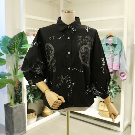 스케치퍼프카라블라우스