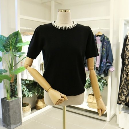 넥진주반팔니트