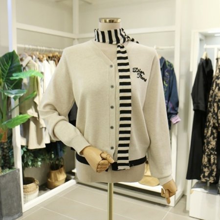 배색타이브이넥가디건