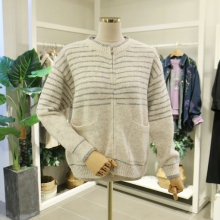 바닐라집업가디건