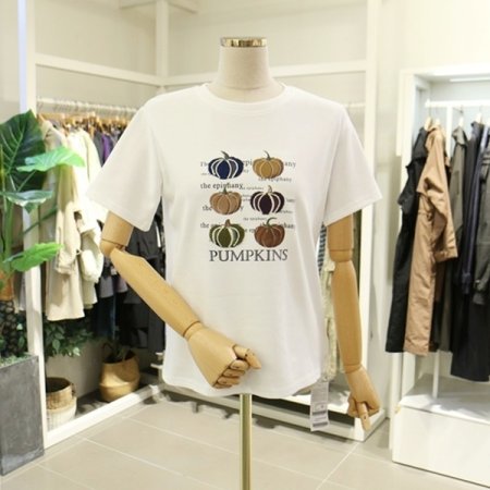 호박자수반팔티셔츠