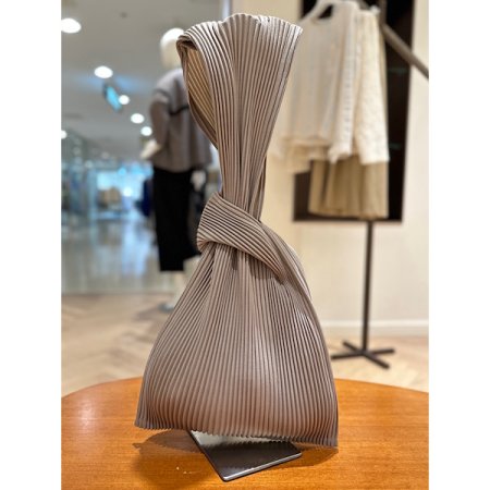 플리츠 손목 가방