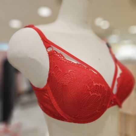 스트랩 포인트 레이스 풀컵 브라