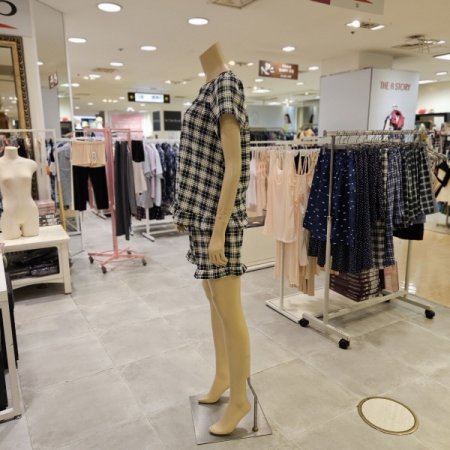 여성 프릴밑단 체크 파자마 잠옷