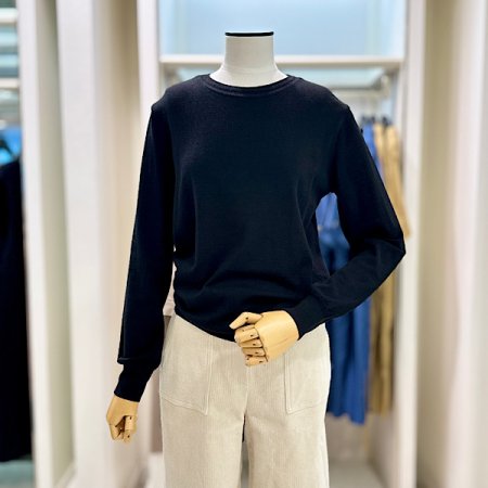 베이직 라운드넥 니트