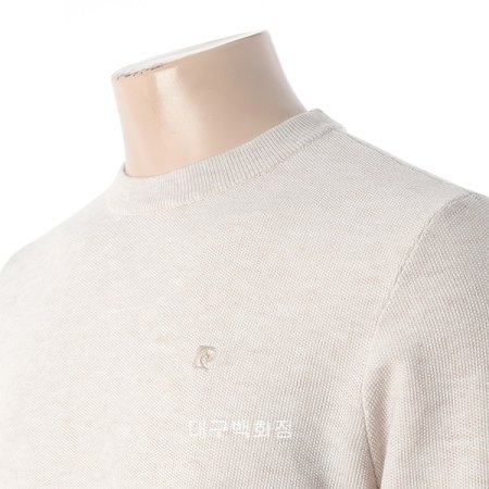 텍스쳐 라운드 니트