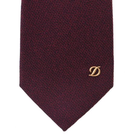 깔끔한 조직감이 돋보이는 솔리드타이