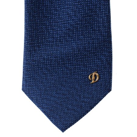 조직감이 돋보이는 솔리드타이