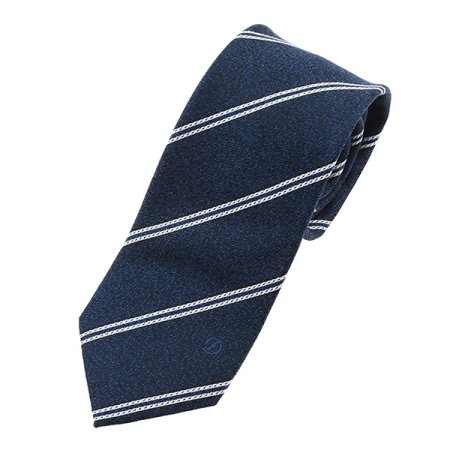 화이트라인이 배색된 스트라이프타이