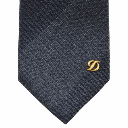 입체적인 조직감이 돋보이는 타이