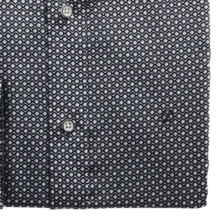 마름모 변형 모티브패턴을프린트한셔츠