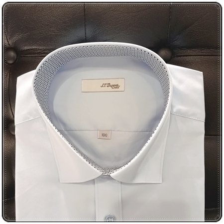 트윌소재를 사용한 기본 컴포터블 셔츠