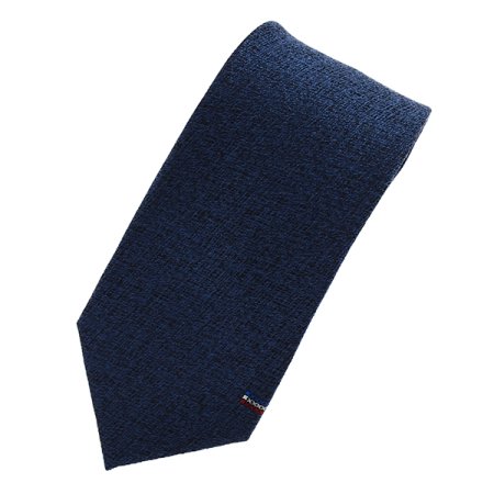 하단의 삼색 포인트가 어우러진 넥타이