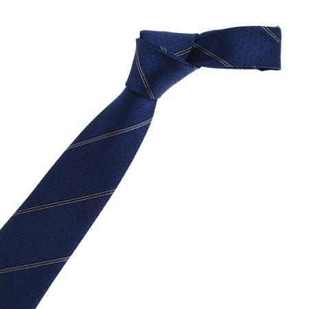 캐쥬얼 무드의 스트라이프 타이