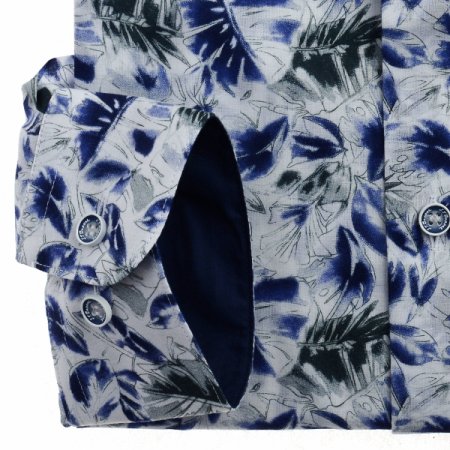 시원하고 구김이 적은 여름용긴팔셔츠