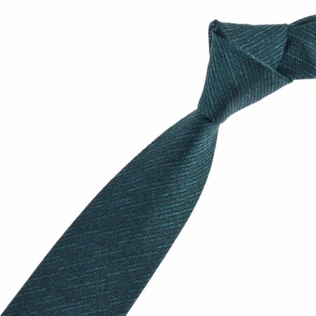 파스테리한 컬러감이 돋보이는타이