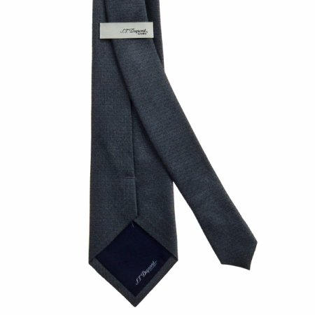 하단의 금속 삼색장식이 포인트된 타이