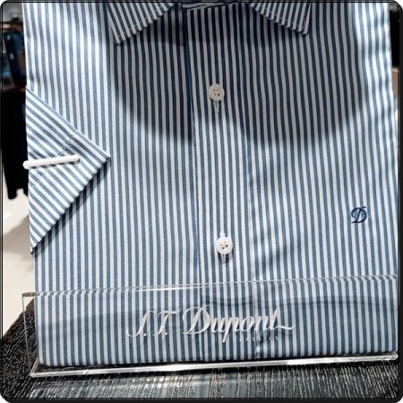 구김이 적고 착용감이 편한 반팔셔츠