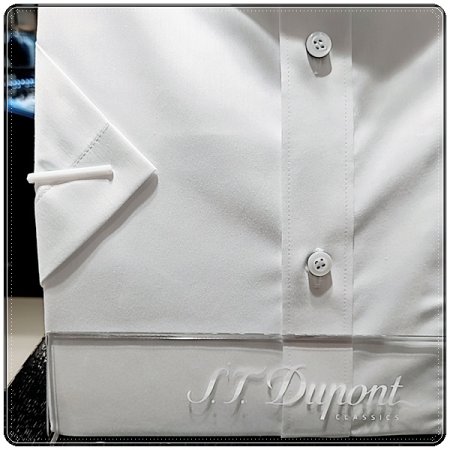 구김이 적고 착용감 편한 반팔셔츠