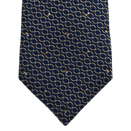 라인이 돋보이는 기하학 큐빅타이