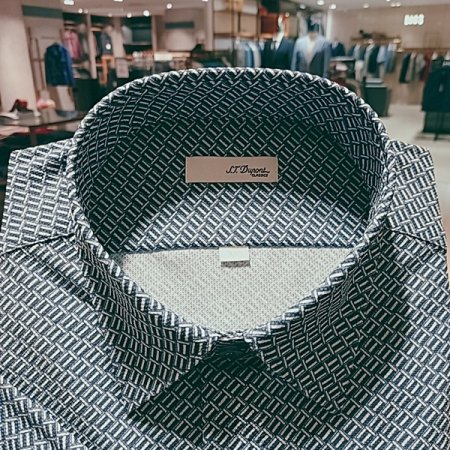 시원한 촉감의 폴리써커 프린트셔츠