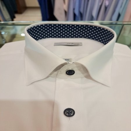 신상품 슬림핏 면혼방 화이트반팔셔츠