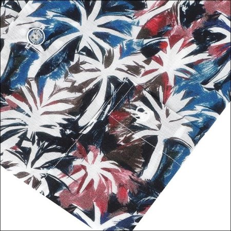 하와이안 프린트 소재 일반핏셔츠