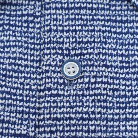 구김없는 폴리써커 프린트 일반핏셔츠