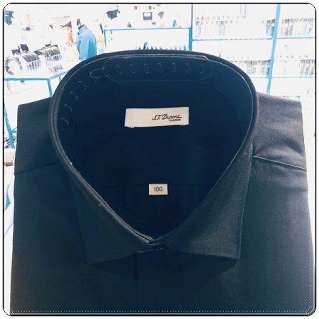 듀퐁만의 시그니처인 삼색자수 사양셔츠