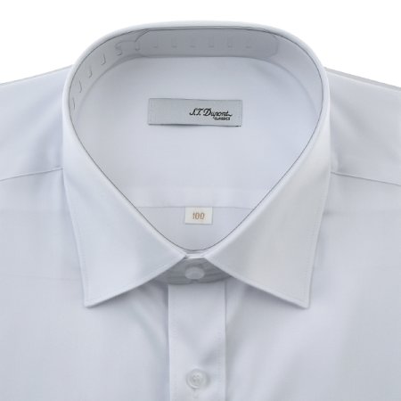 터치감이 좋은 화이트 일반핏 셔츠