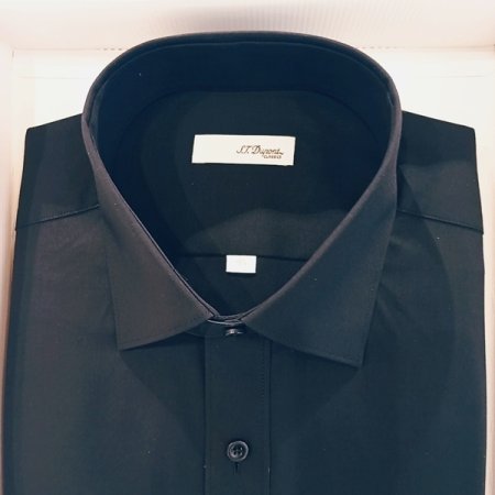 삼색자수를수놓은 클래식한 비즈니스셔츠