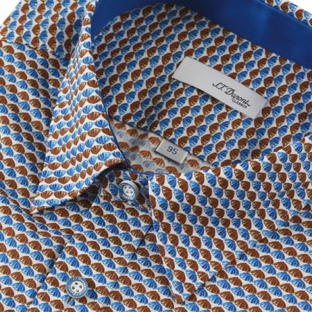 편안하고 캐주얼 하게 입을수 있는셔츠