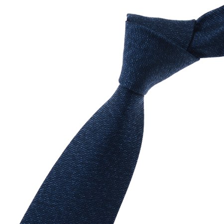 하단의 사선 삼색자수가 포인트되는타이