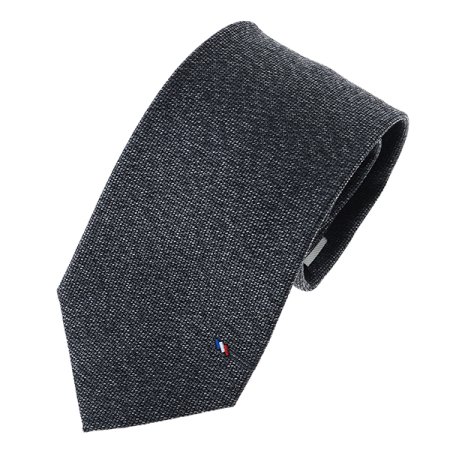 하단의 사선 삼색자수가 포인트되는타이