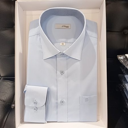 스트레치 소재를 사용한 일반핏 셔츠