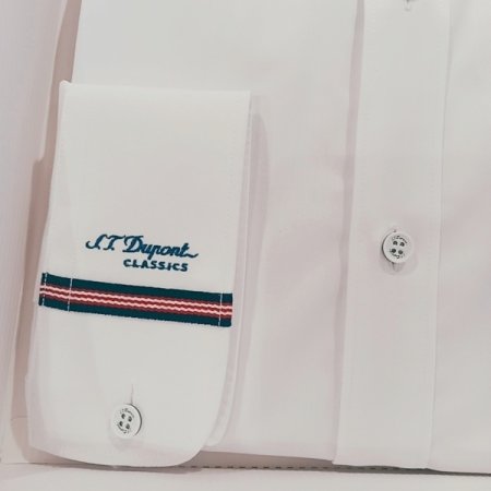 커퍼스와 마이다대 삼색자수 슬림핏셔츠