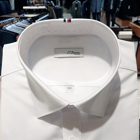 카라 뒷고대 삼색 패치 화이트슬림셔츠