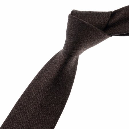 깔끔한 조직감이 돋보이는 솔리드 타이