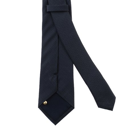 은은한 광택감이 돋보이는 솔리드타이