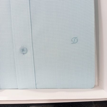 터치감이 소프트 하고 구김이적은 셔츠