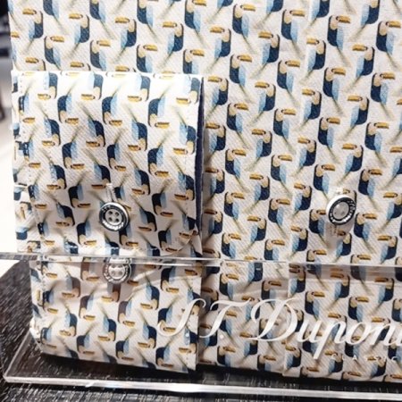 그라운드의 앵무새 모티브 프린트 셔츠