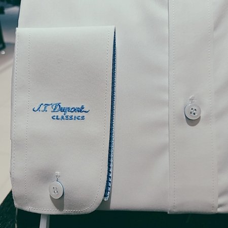 면혼방 스트레치 소재를 사용한기본셔츠