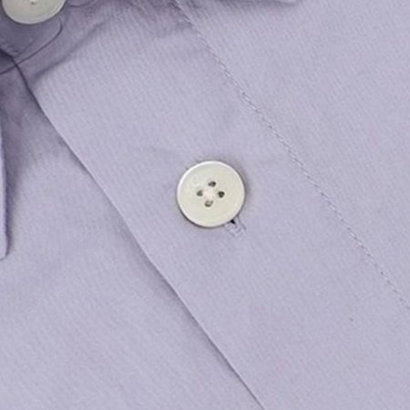 컬러풀한 컬러감이 특징인 셔츠