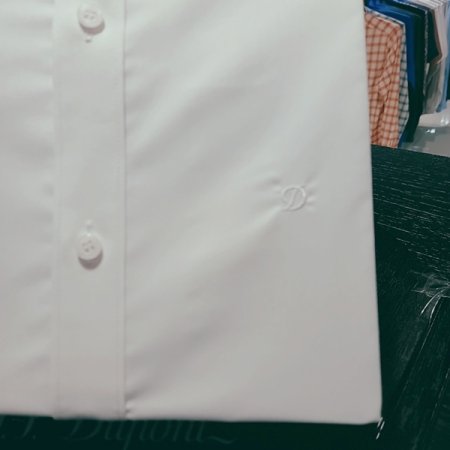 소매단에 풀로고 자수로포인트 셔츠