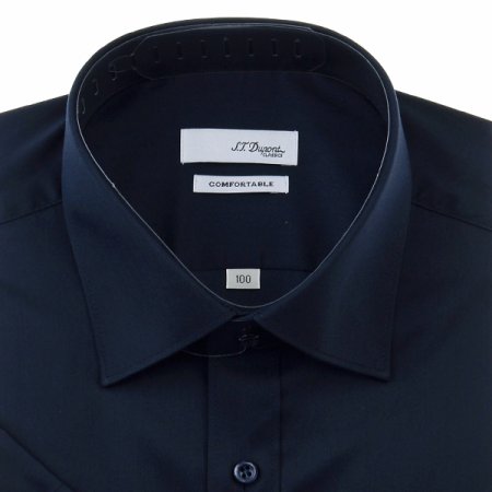 스트레치 소재를 사용한 슬림핏셔츠